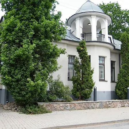 Jaama Hostel *